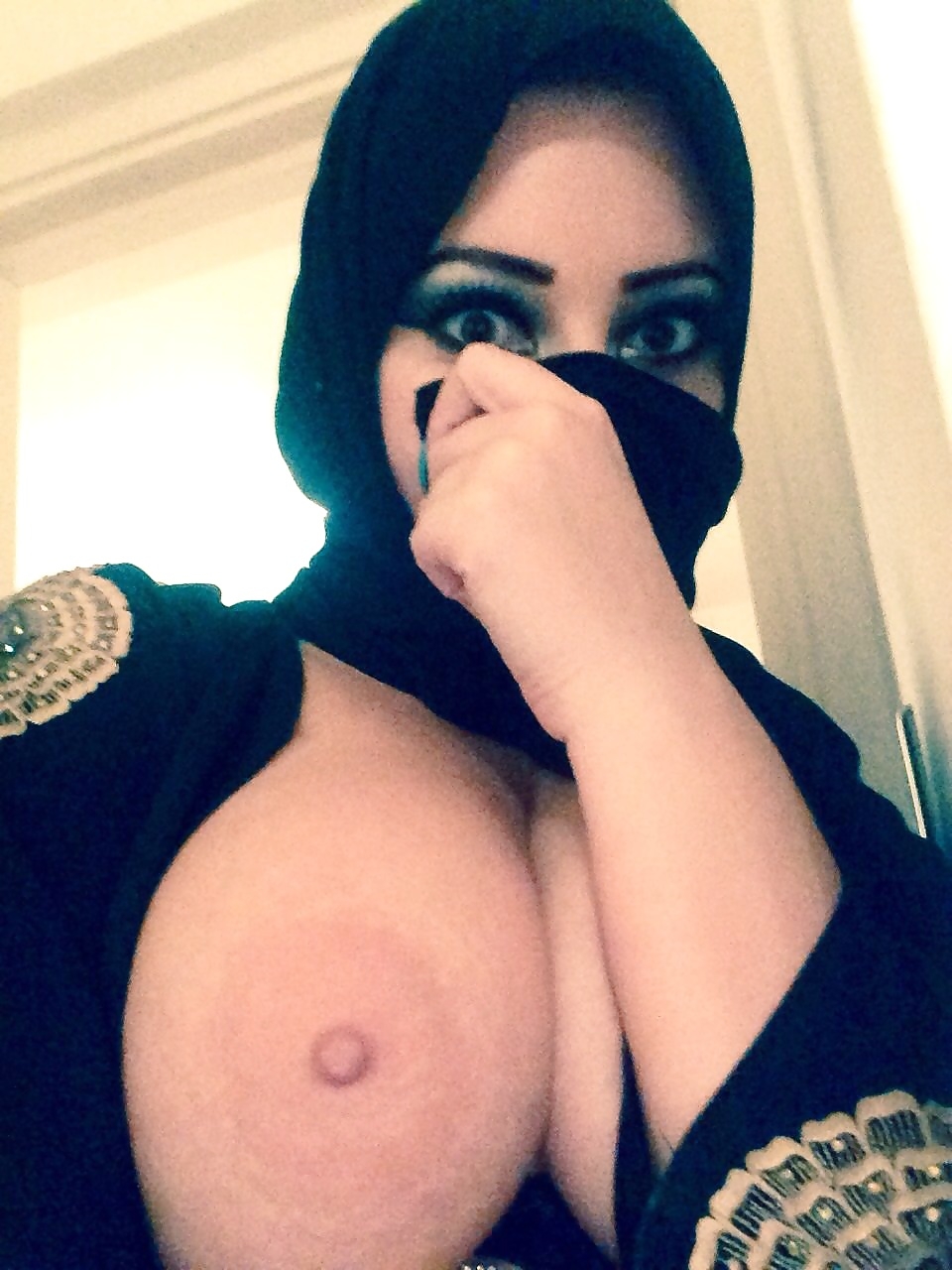 Arab big tits