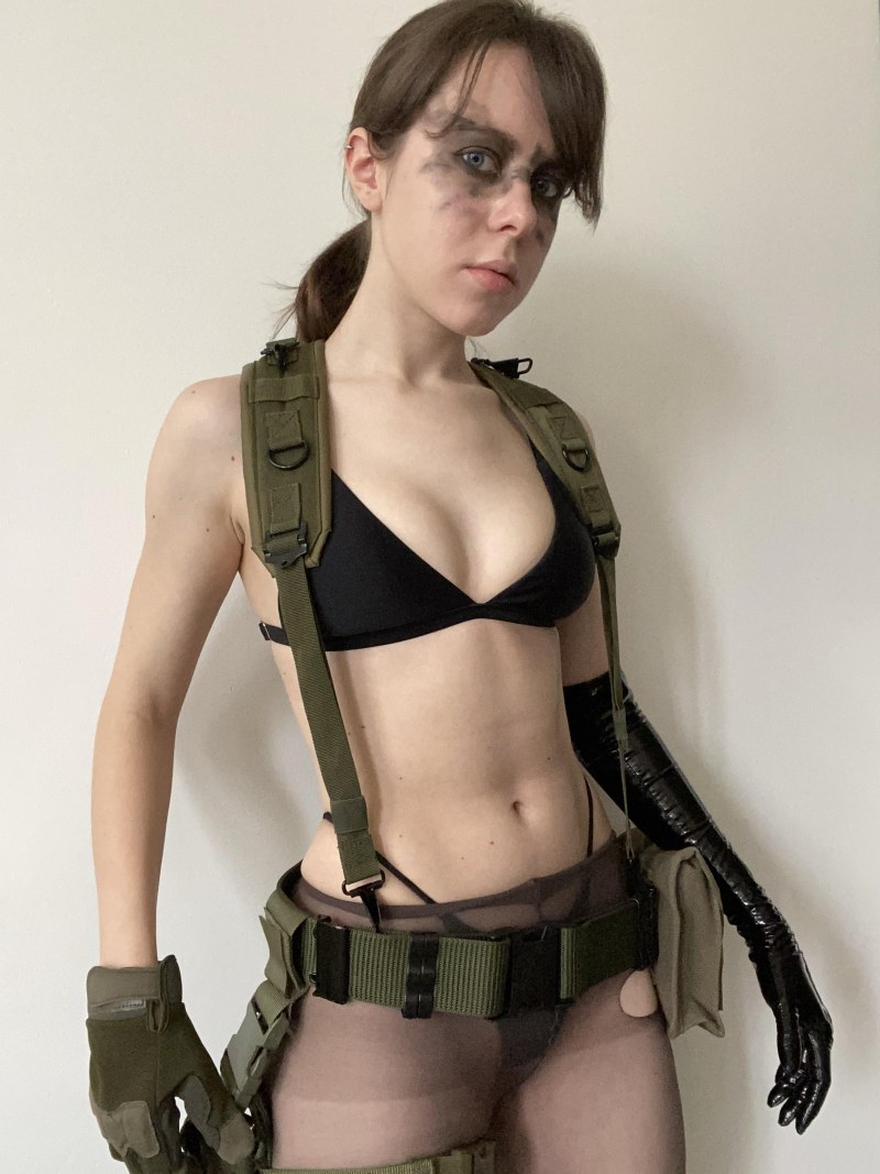 Стефани Джустен Metal Gear