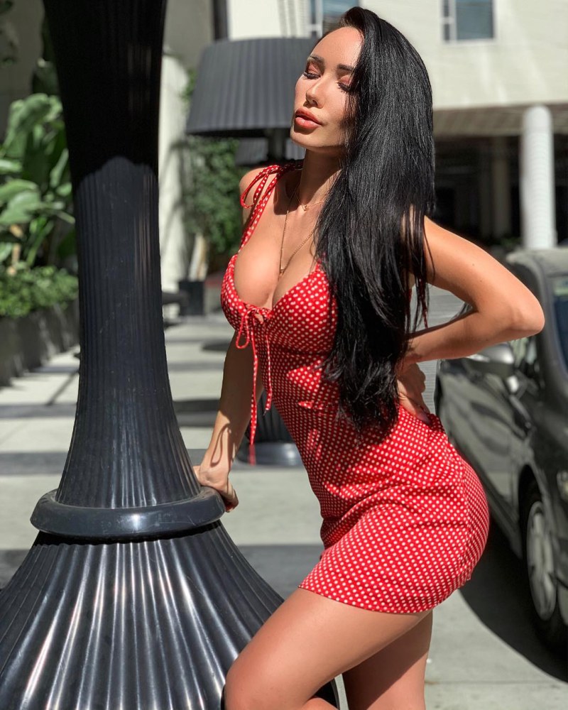 Nina Serebrova (@ninaserebrova)