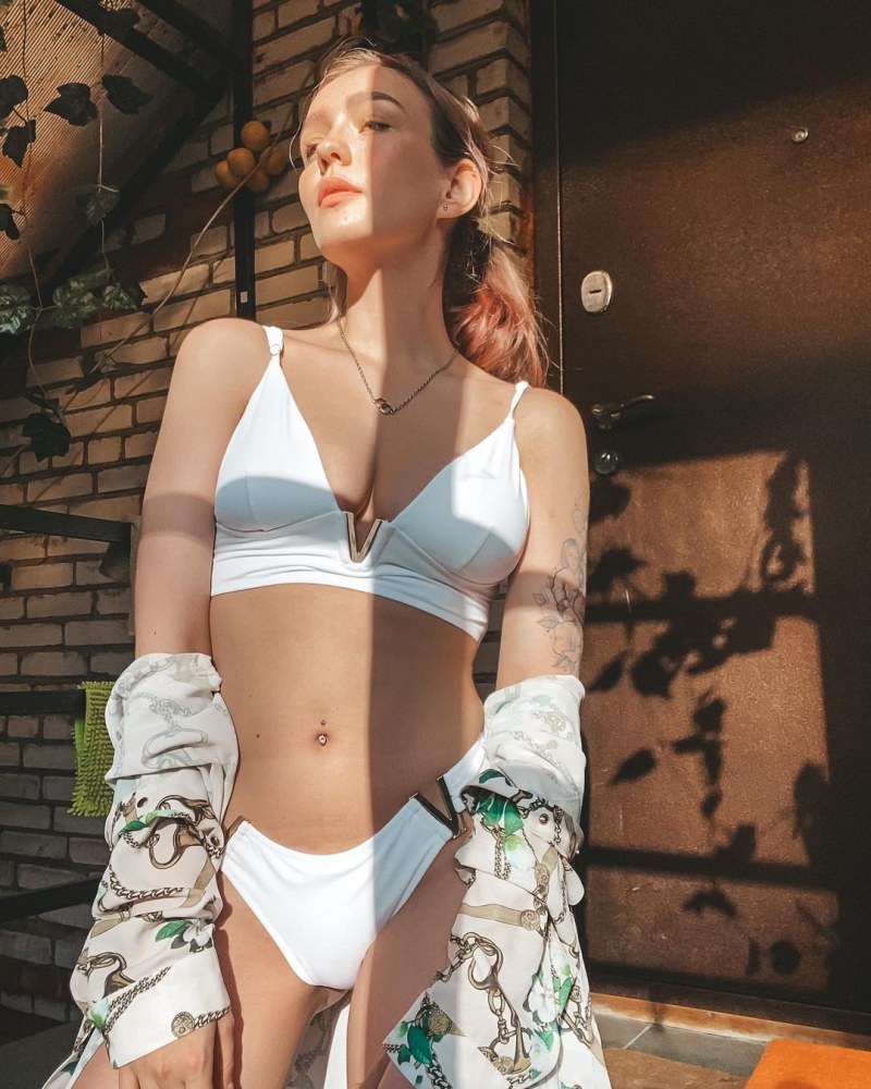 Полина Sorabi Смирнова
