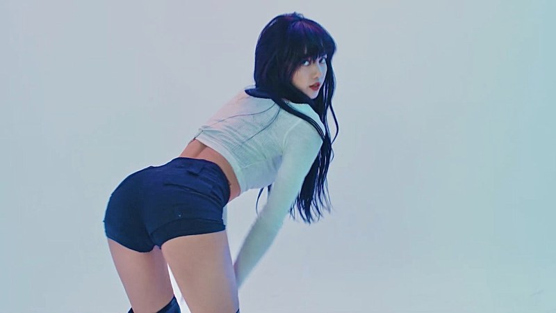 Lisa BLACKPINK 2021