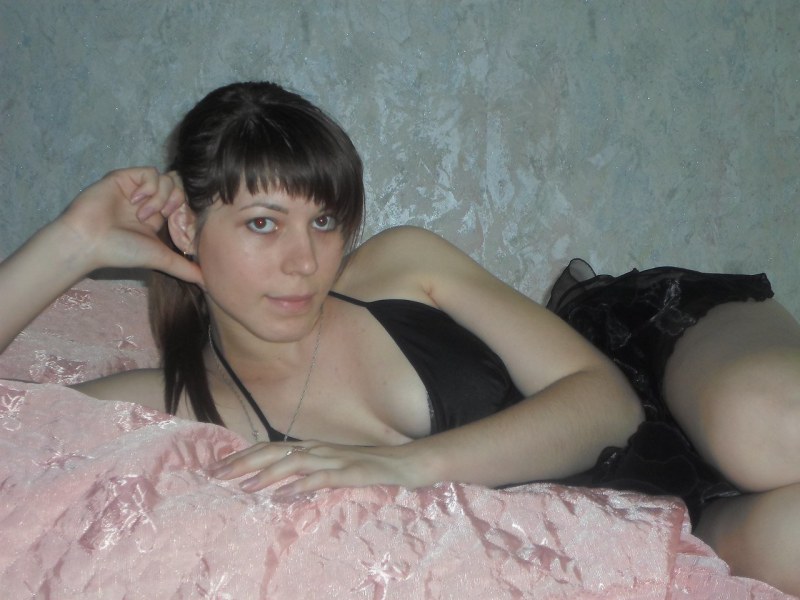 На свидание девушка спешила в туфлях на высоких
