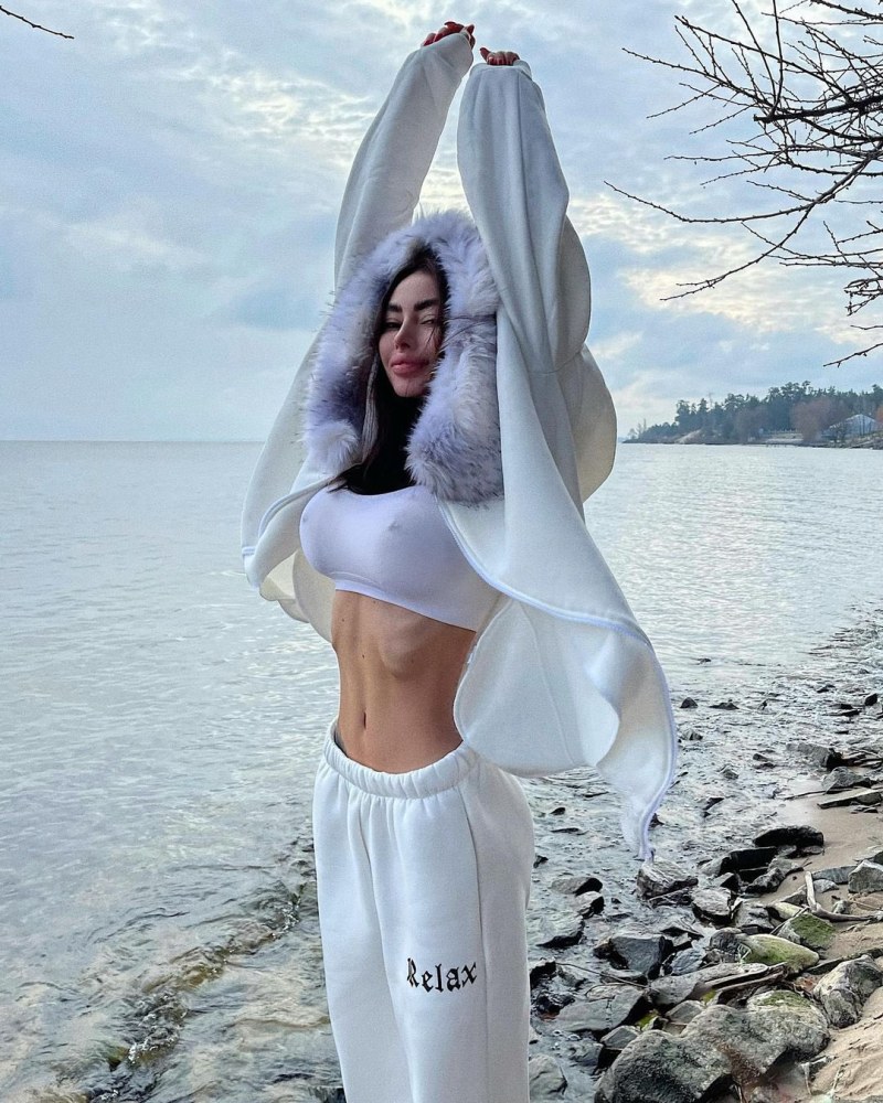 Alena Star Омович