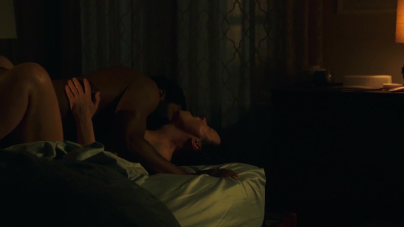 Olivia Williams nude in Maps to the Stars
