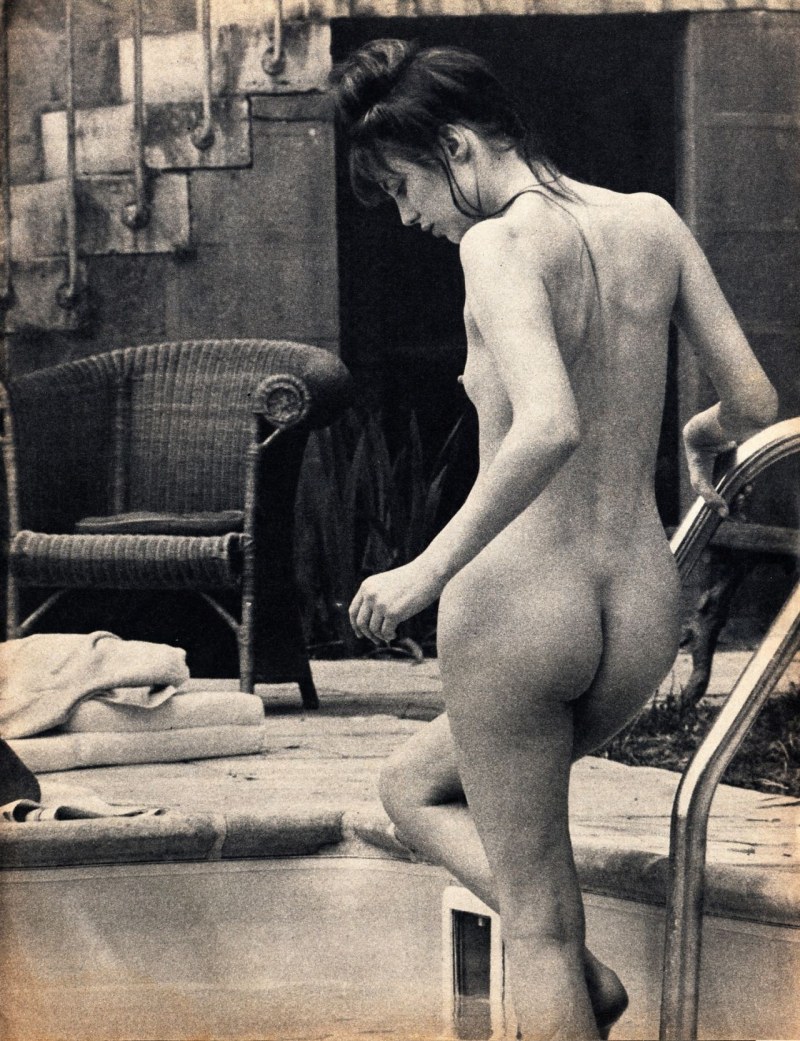 Джейн Биркин и Бриджит Бардо nude