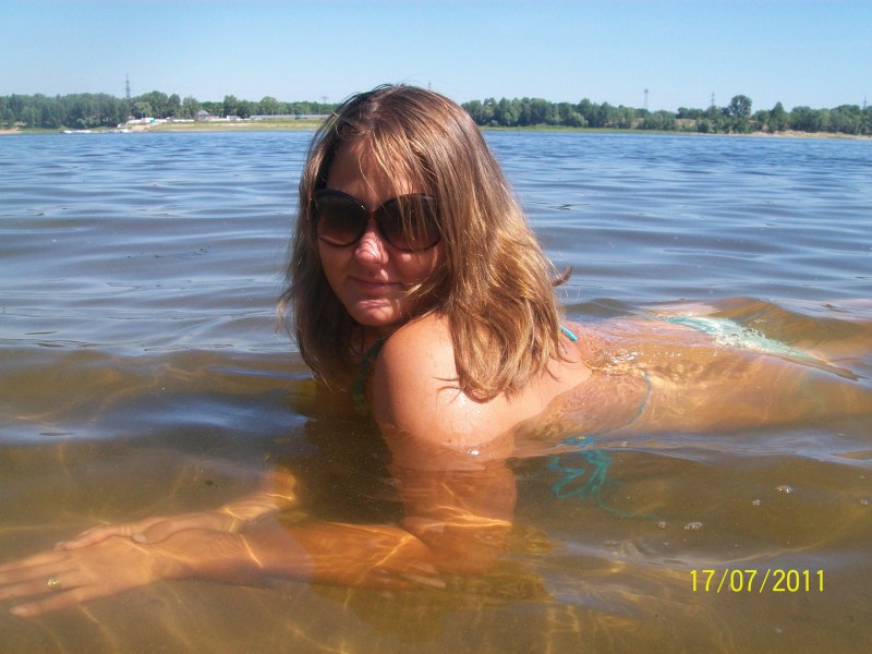 Александра Тисленок topless