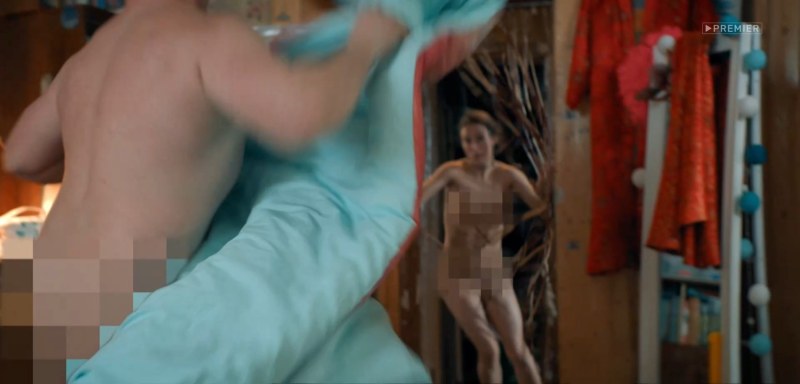 Алёна Савастова голая в сериале Патриот