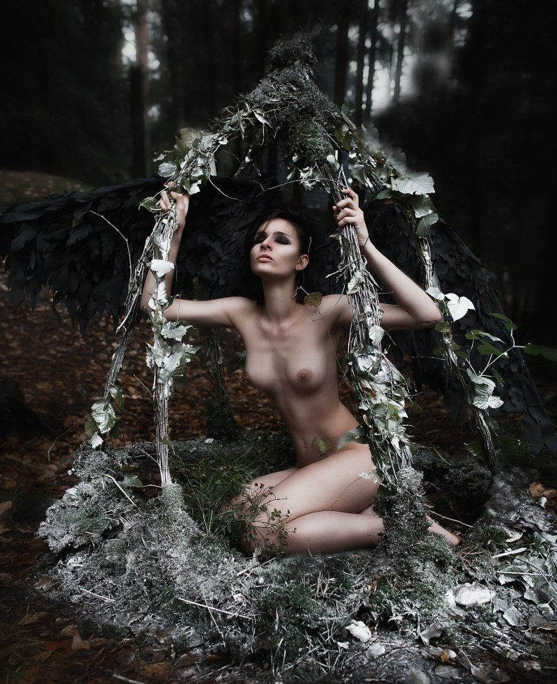 Анастасия Мельникова топлесс