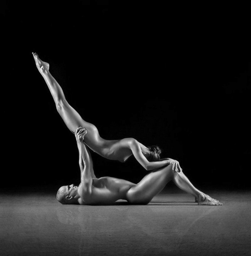 Alicia Sacramone - гимнастика ню