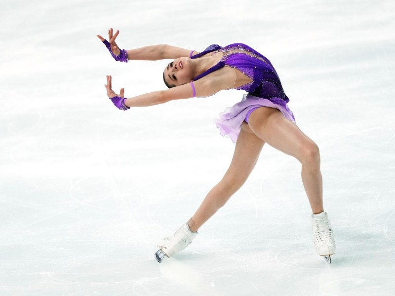 Камила Валиева фигуристка 2021