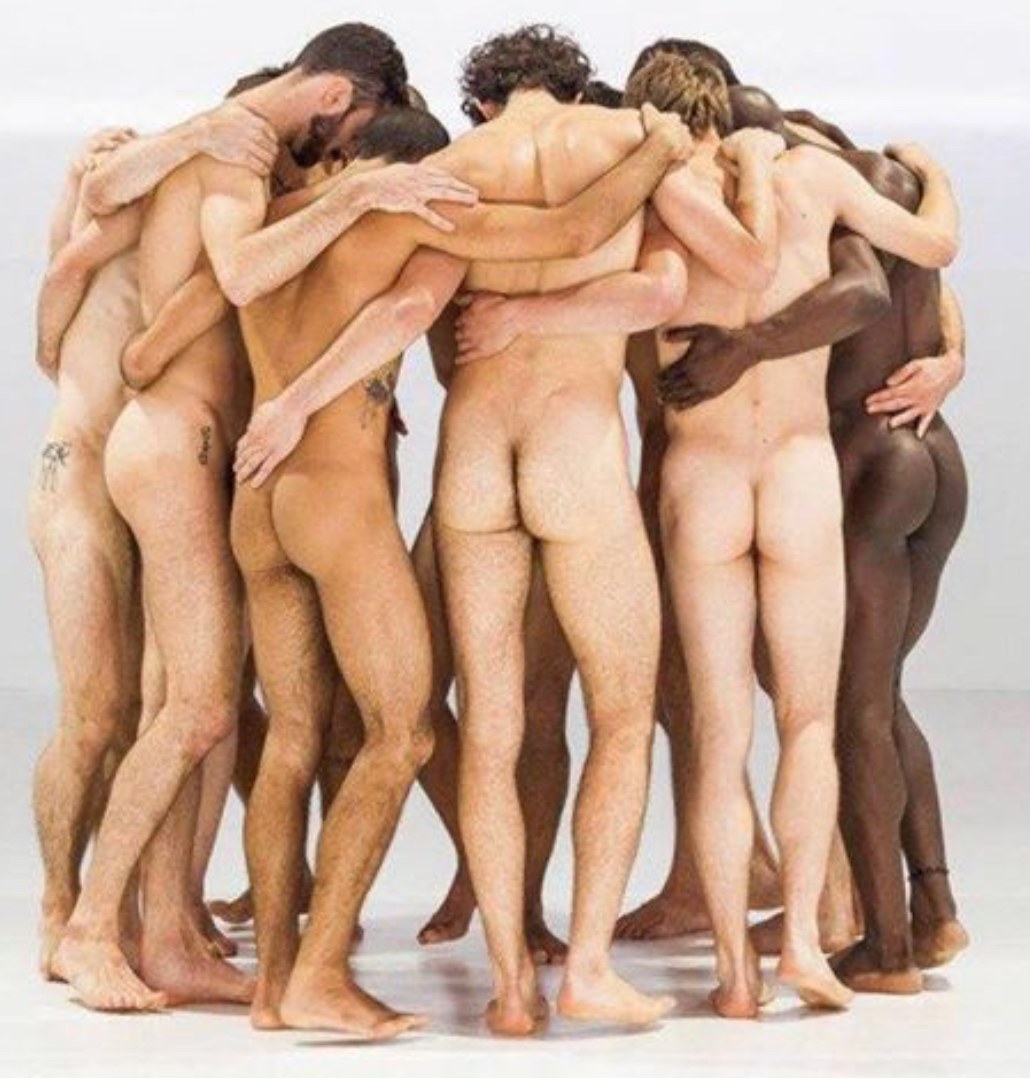 голые мужчины которые танцуют фото 101