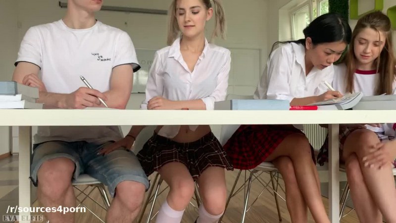 Download photo skanky teen Eva adores hardcore sex e sex