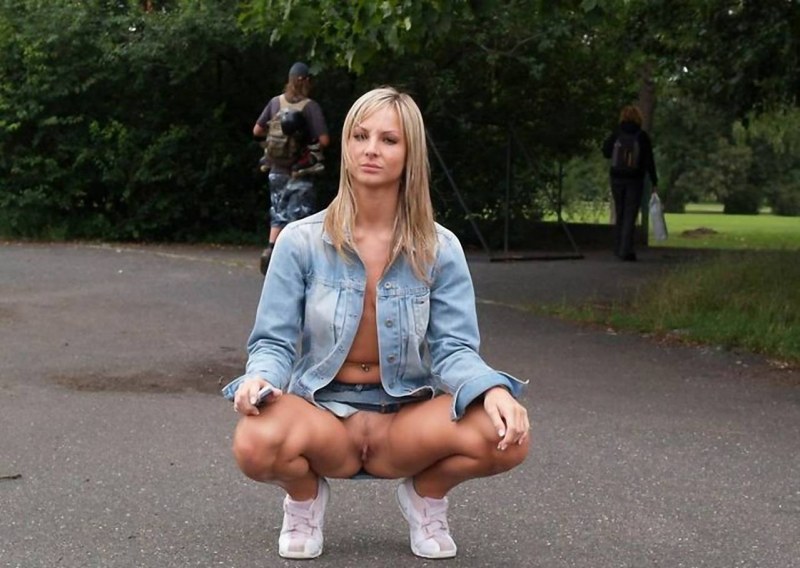 Даника Диллан без трусов FTV