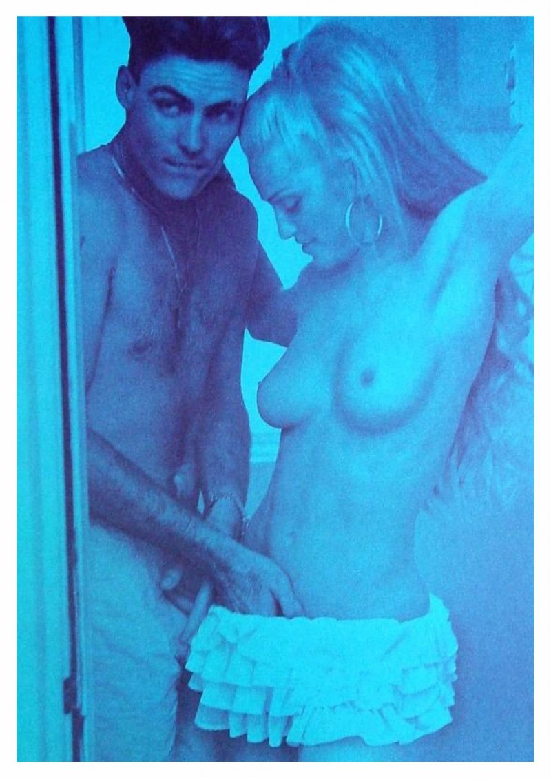 Самые скандальные голые фотографии