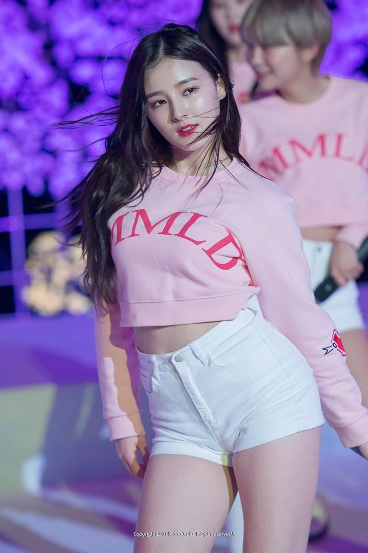 Nancy MOMOLAND 2021