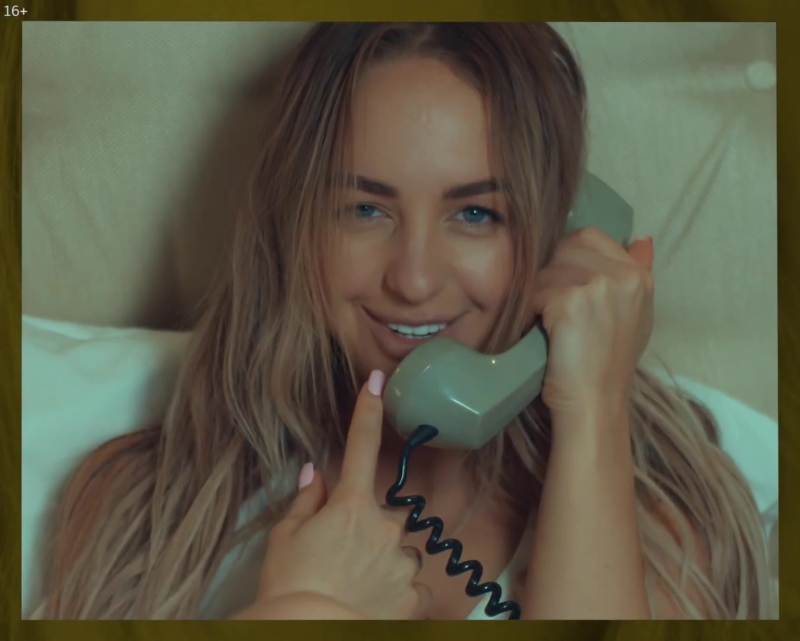 Anna Katharina горячие