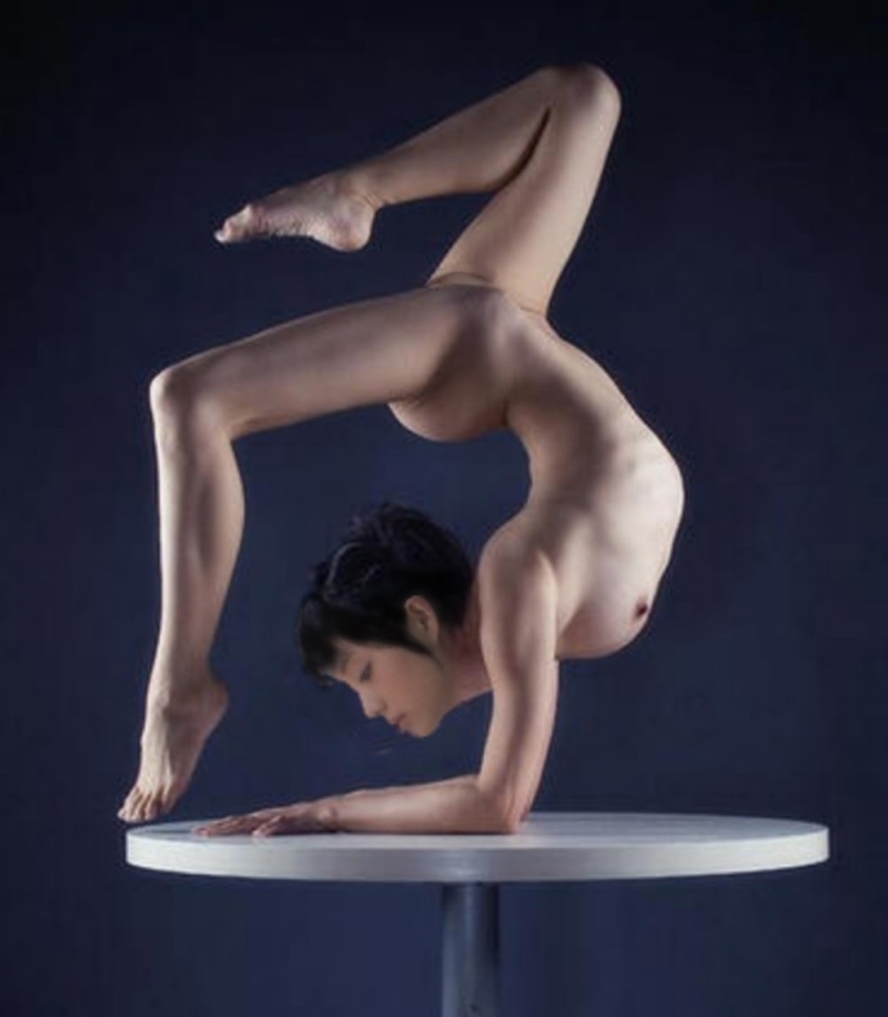 Naked gymnast балерина Ирина