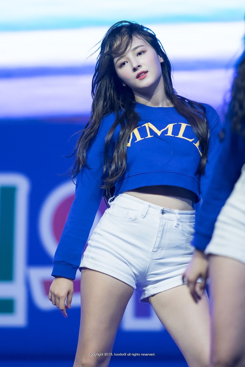 MOMOLAND Nancy Wallpaper kpop Fans HD