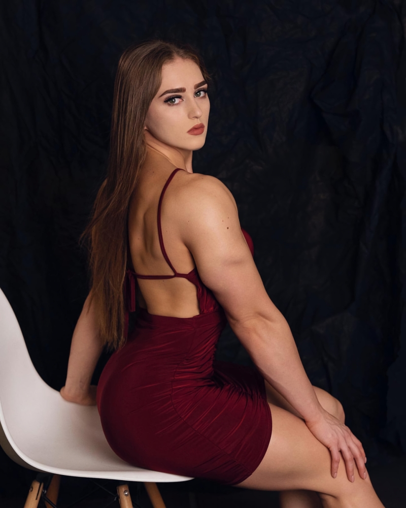 Julia VINS