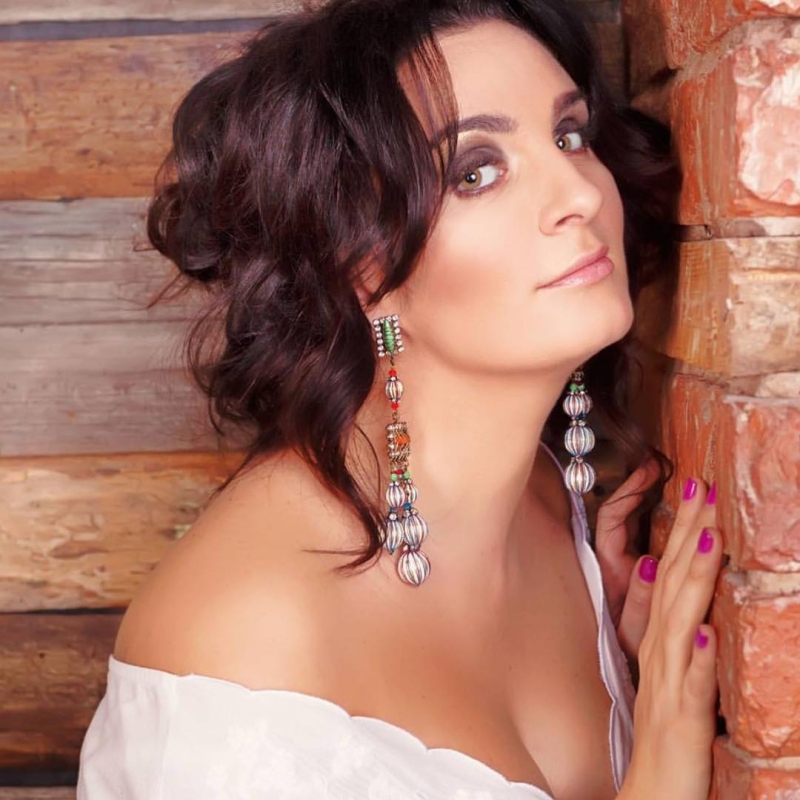 Елена Ваенга в купальнике