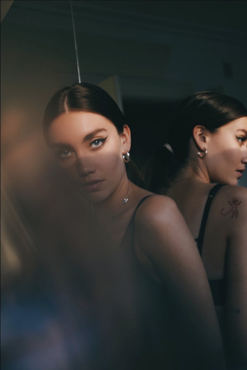Diamond April Карина Истомина