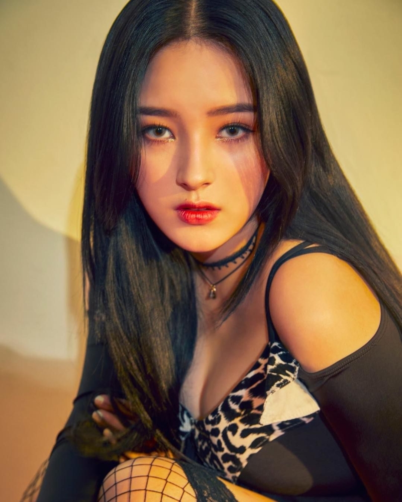 MOMOLAND Нэнси 2020