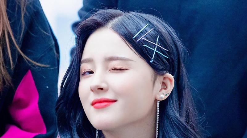 Nancy MOMOLAND cute