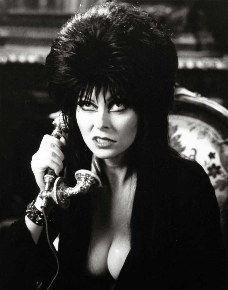 Elvira u ноги