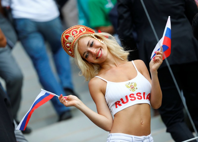 Фанатка сборной России Наталья Немчинова