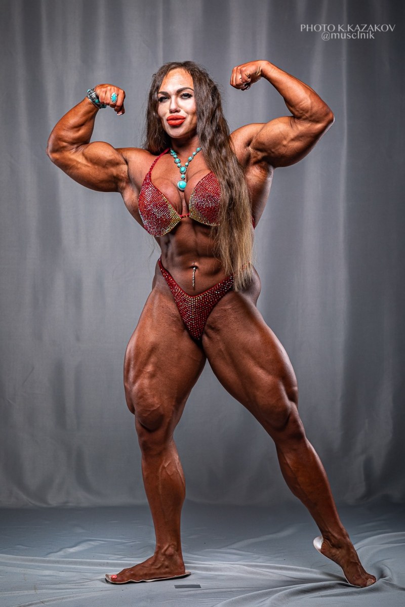 Порноактриса Амазонка