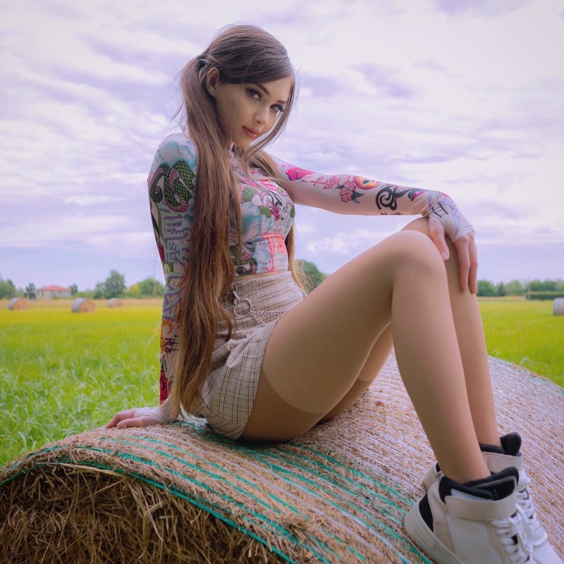 Юлия Михалкова горячие