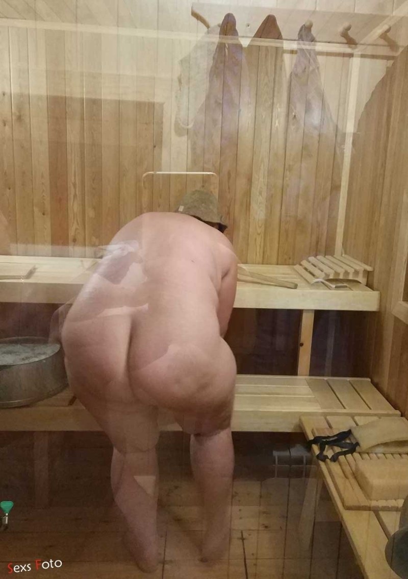 Голые старые бабки в бане