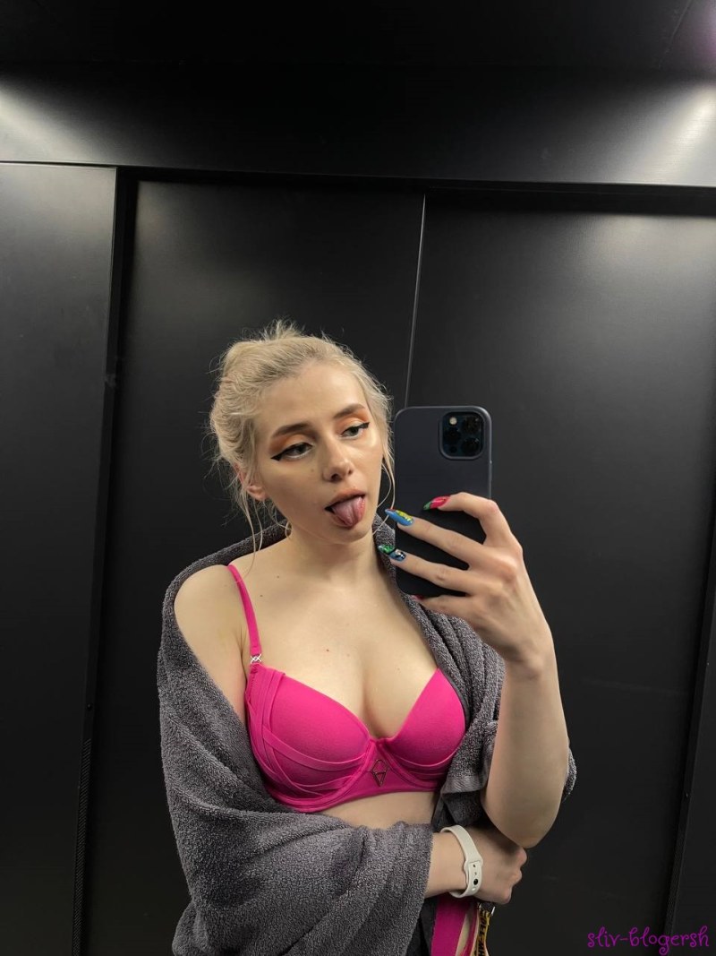 Anastasia Mut слив