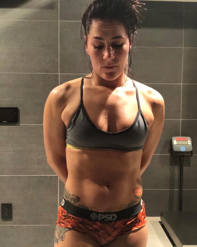 Jessica Andrade leaked photos