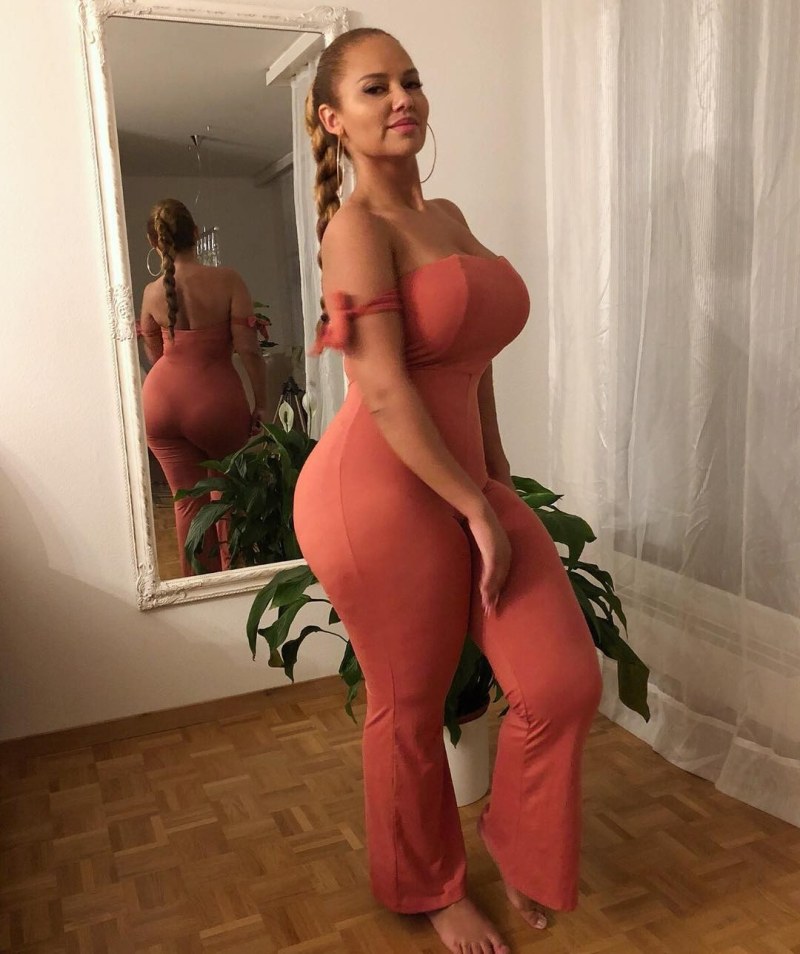 Памела Алехандра 2020