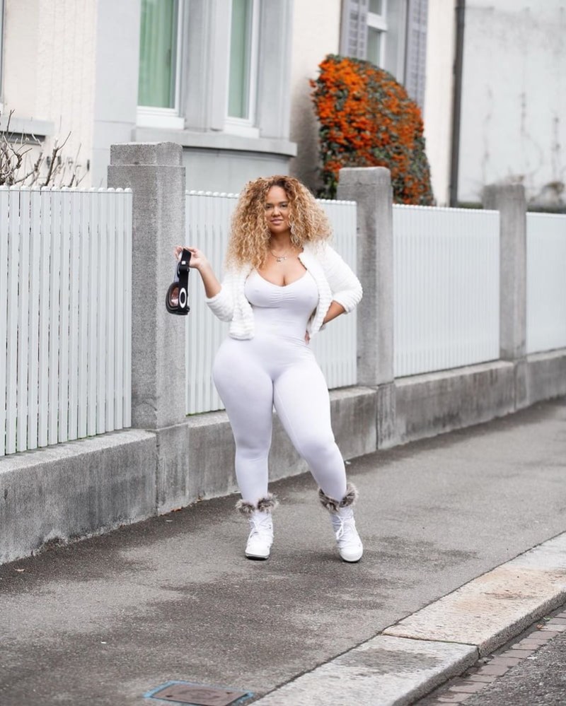 Памела Алехандра booty