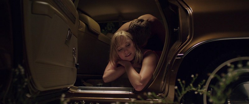 It follows (Дэвид Роберт Митчелл, 2014)