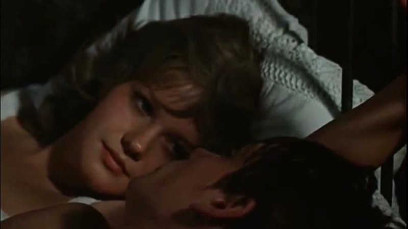 Голая Елена Яковлева Интердевочка (1989)