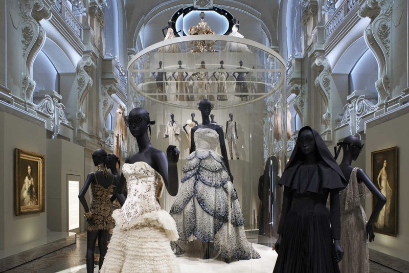 Мода Париж Catwalk