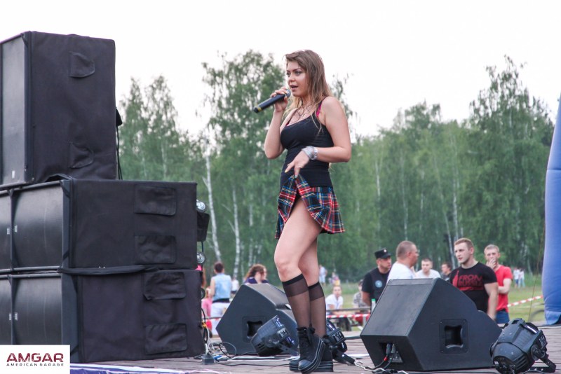 Оксана Почепа на сцене