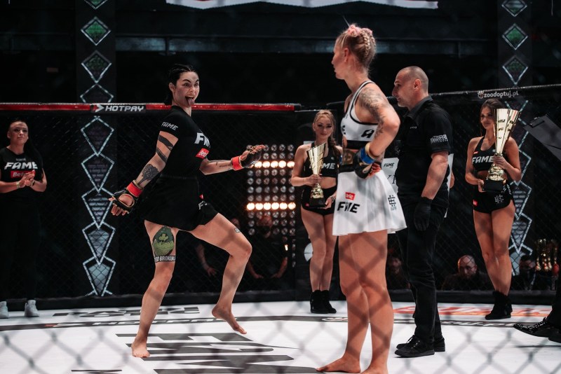 Камила смогулецкая MMA