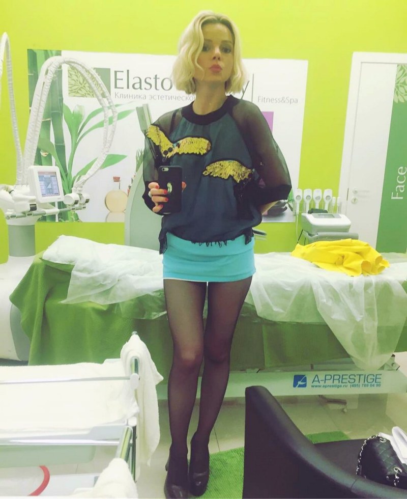 Елена Николаева грудь